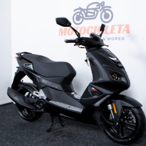 Köpa Peugeot Speedfight